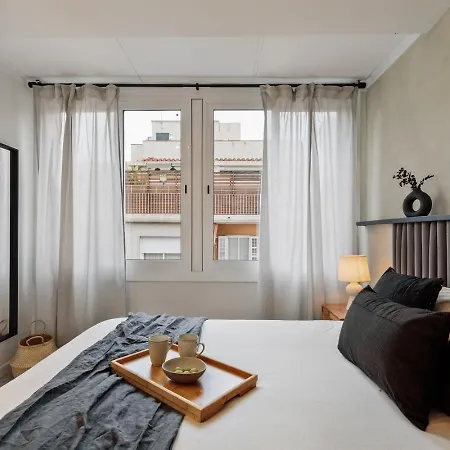 Rasa - 2 Bedroom In Sant Gervasy Daire *